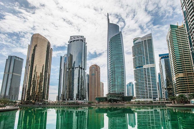 Full-Day Dubai Sightseeing Tour with Lunch from Dubai - Dubai Mall and the unclear lunch arrangement