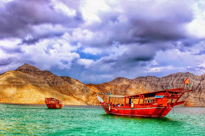 Full Day Musandam Cruise with Lunch and Snorkelling from Dubai - Crossing the border into Oman
