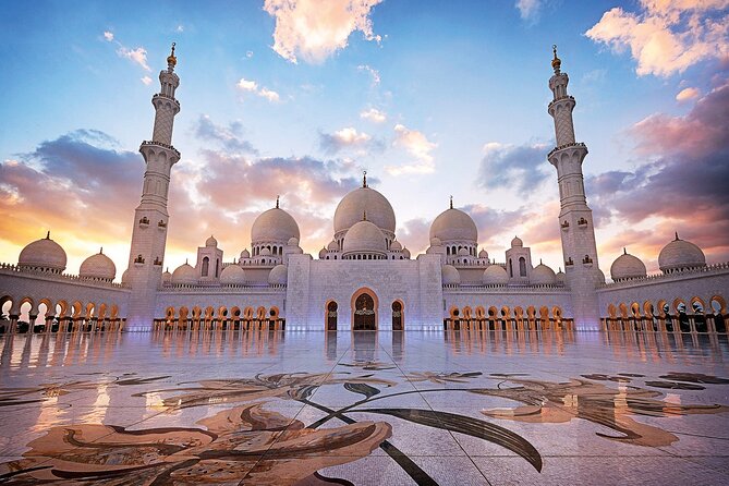 Full Day Private Abu Dhabi City Tour in 4x4 Car - Starting at Heritage Village, where old Abu Dhabi comes into view