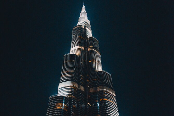 Full-Day Private Guided Tour of Dubai's Top Attractions - An hour to explore Dubai Mall
