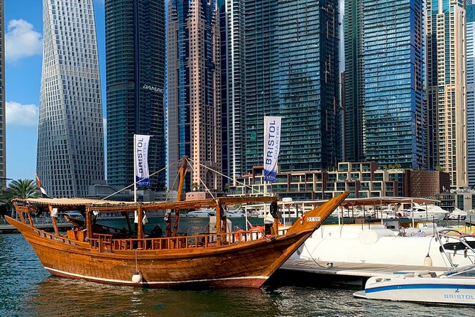 Full-Day Private Guided Tour of Dubai's Top Attractions - Dinner at Souk Al Bahar with the Dubai Fountain