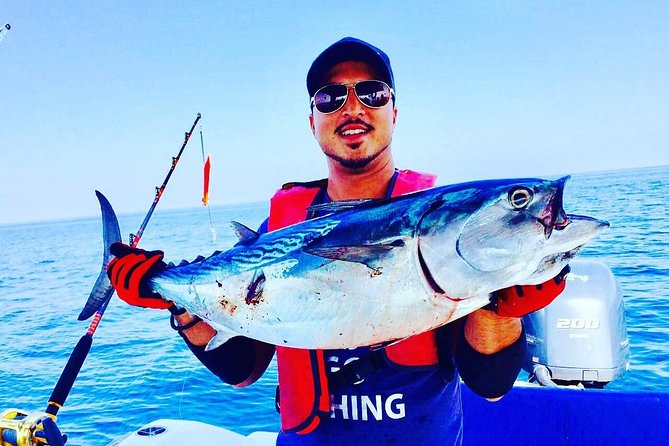 Go Fishing Dubai 5 hours Trolling & Regular Fishing - What the crew adds to the experience