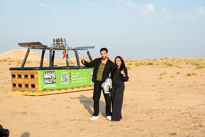 Hot Air Balloon Ride with Pickup and Drop off - Flying above the Dubai Desert Conservation Reserve