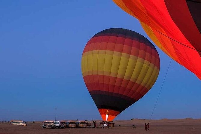 Hot Air Balloon Sunrise Tour with free transport in Dubai - Who will enjoy this morning most