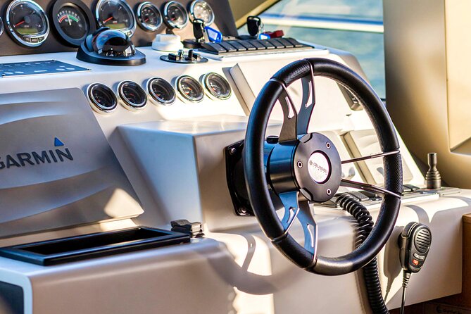 Luxury cruise on The Pearl 48ft to Atlantis & Burj Al Arab. - Is $614.02 good value?
