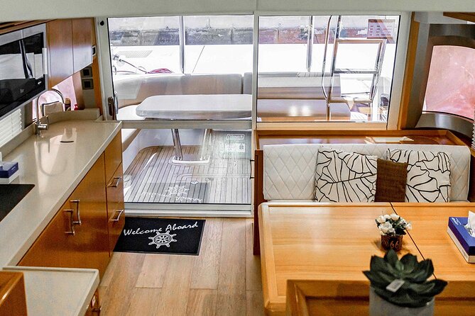 Luxury cruise on The Pearl 48ft to Atlantis & Burj Al Arab. - Starting at Pier 7 Marina Promenade
