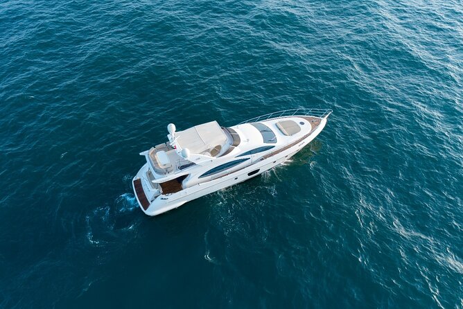 Luxury Yacht Private Rental from Dubai Marina - What the two-hour cruise covers