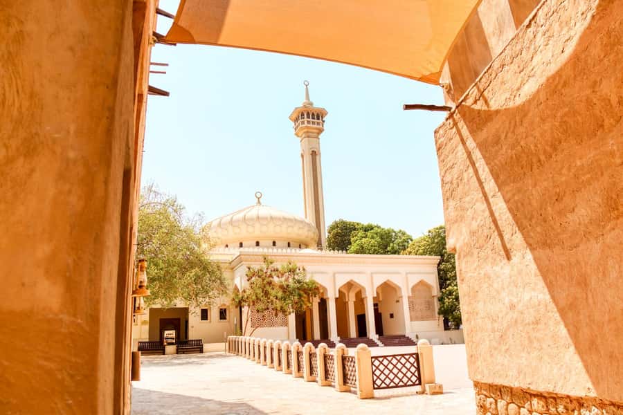 Magical Dubai 8-Hour Tour with Burj Khalifa Experience - Starting at Dubai Creek and Bastakaya