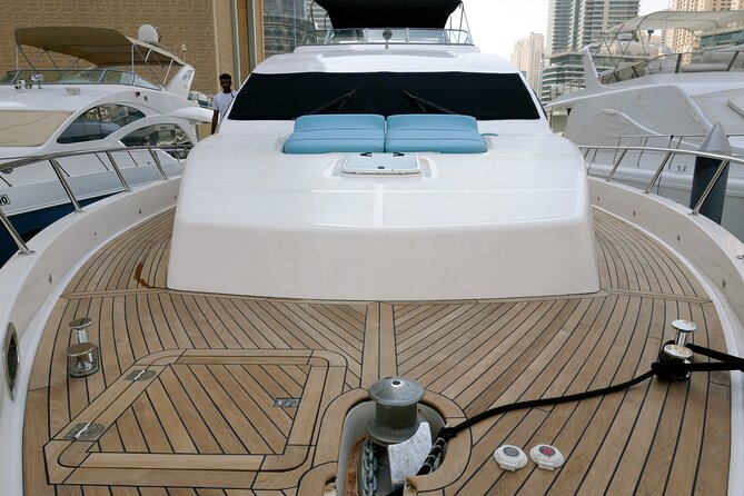 Majesty 77ft Diamond Dust — Dubai's best yacht rental - The crew is the heart of the charter
