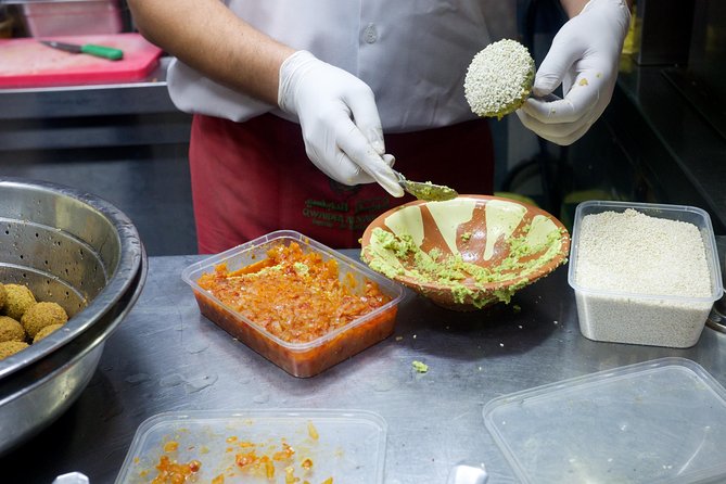 Middle Eastern Food & Culture Walk in Old Dubai - Who Should Book This Experience?