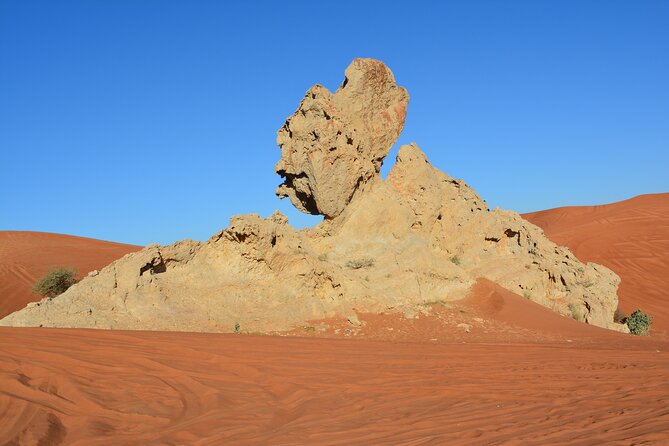 Mleiha Dubai Desert Safari with Stargazing and Dinner - Dune bashing and sandboarding on the desert hills