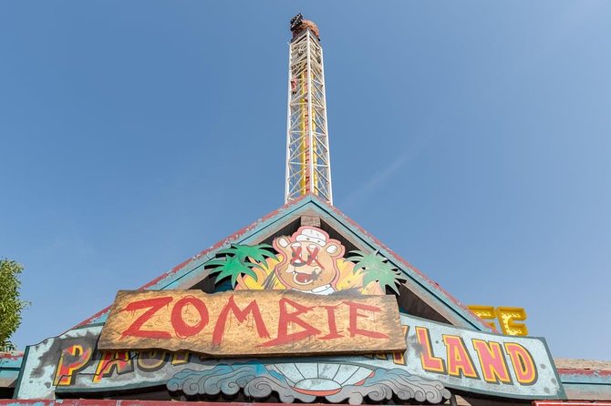 Motiongate Theme Park with Private Transfer - What the $220 price really buys you