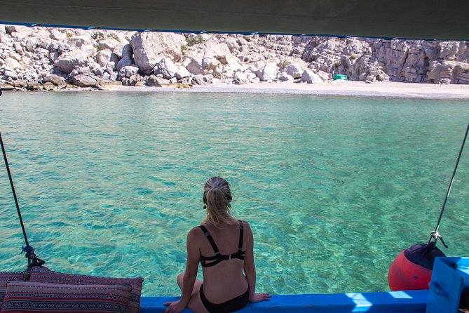 Musandam Khasab Day Trip and Dhow Cruise from Dubai - Border formalities and the early start