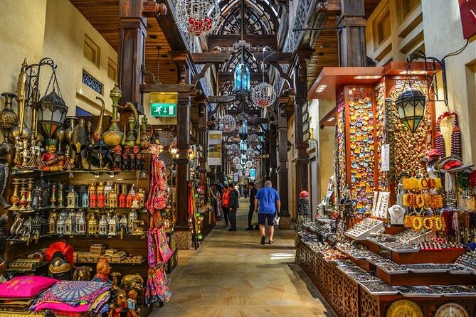 Old and Modern Dubai FullDay Private Tour with Blue Mosque Visit - Al Seef beside Dubai Creek