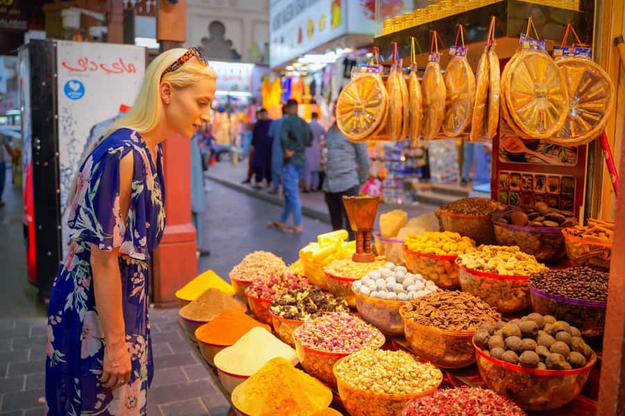 Old Dubai Guided Tour With Photographer: Souks & Street Food - Who will enjoy this Old Dubai tour?