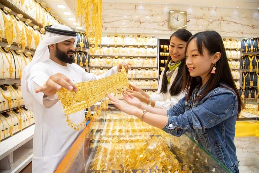 Old Dubai Heritage Tour: Souks, Mosques & more hidden gems! - Guide quality is the key variable