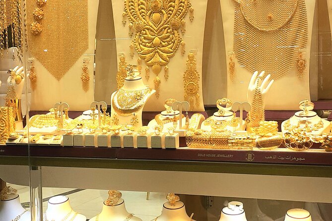 Old Dubai tour: Local Market, Tasting, Dubai creek with Abra ride - Old Souk: browsing, bargaining, and sales pressure