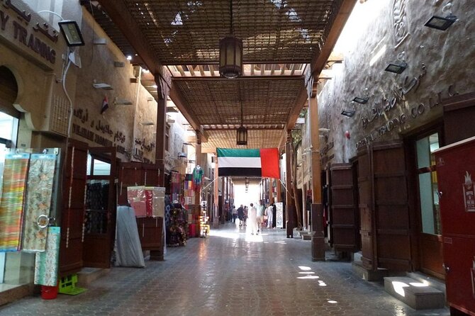 Old Dubai Walking Tour with Local/souks, boat, and local tasting. - Gold Souk: Dubai’s famous market finale