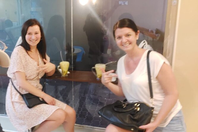 Original Street Food Tour of Dubai - The spice shop question