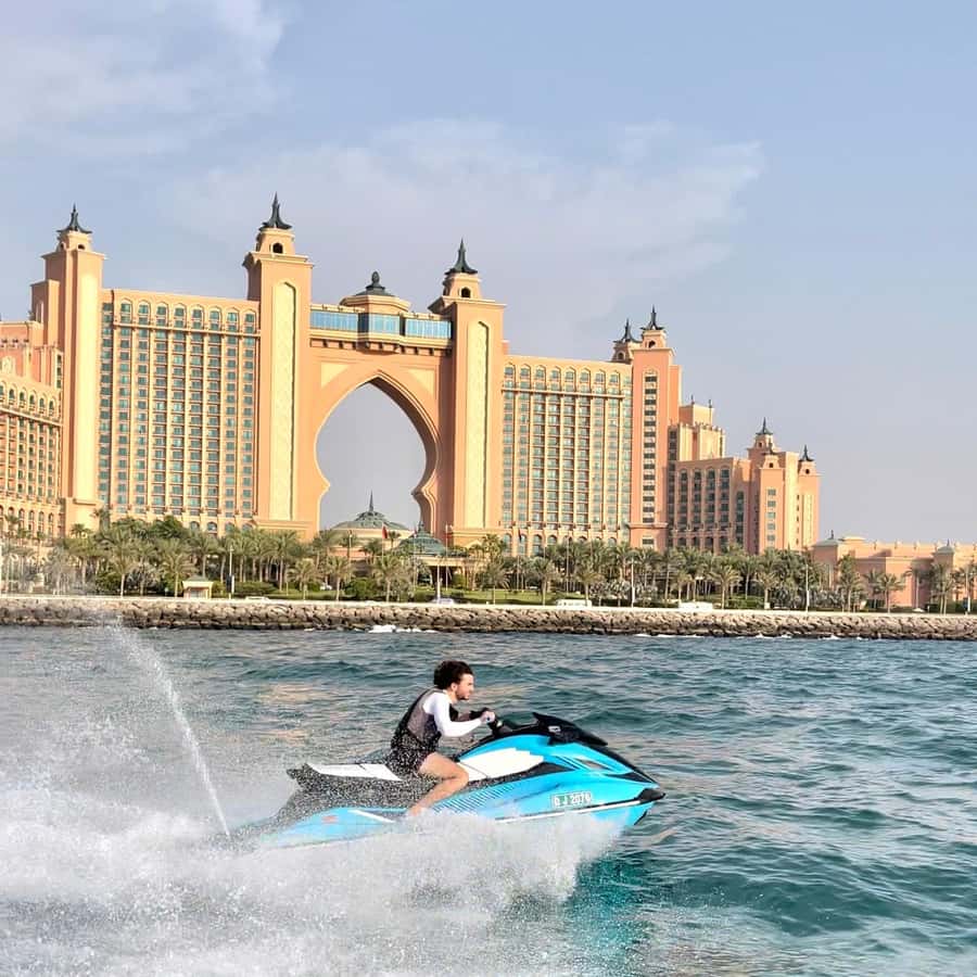 Palm Jumeirah: 1.5-Hour Guided Jet Ski Tour - Starting at Fishing Harbor 1 in Jumeirah 4