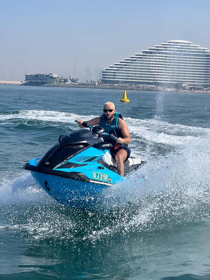 Palm Jumeirah: 1.5-Hour Guided Jet Ski Tour - Opening views of Jumeirah Beach Residence