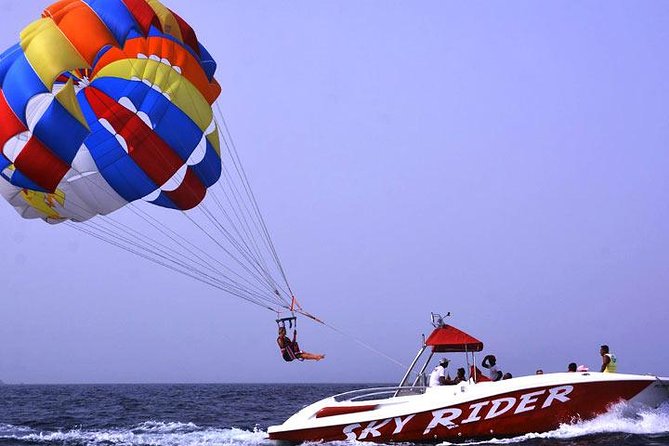 Parasailing - Coming Back Down to the Boat