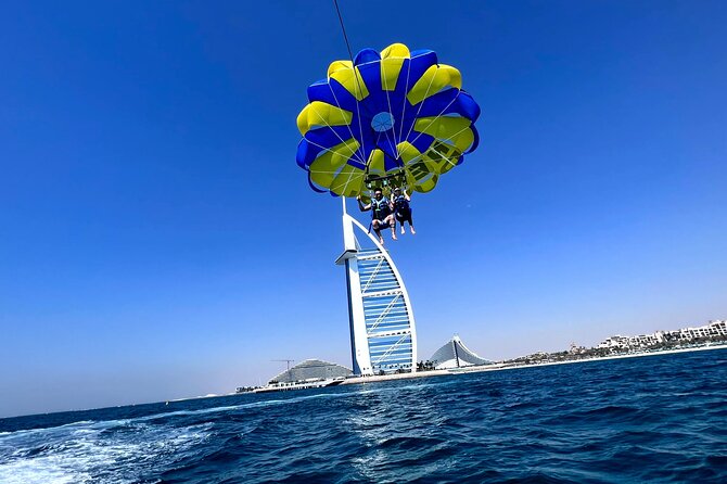 Parasailing in Dubai - Burj Al Arab View - What the 10-minute flight feels like