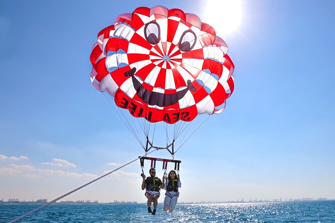 Parasailing in Dubai with Palm Jumeirah and JBR Beach views - Fifteen peaceful minutes with Palm Jumeirah below