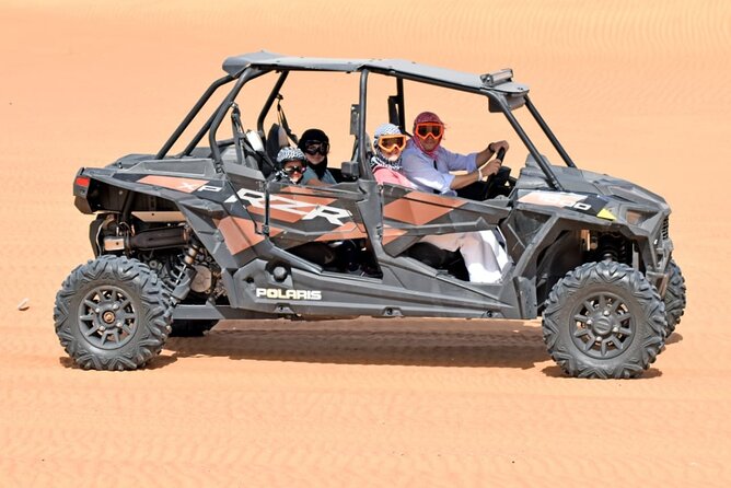 Polarize Dune Buggy 1000cc in Red Dunes Desert - Who will enjoy this most?
