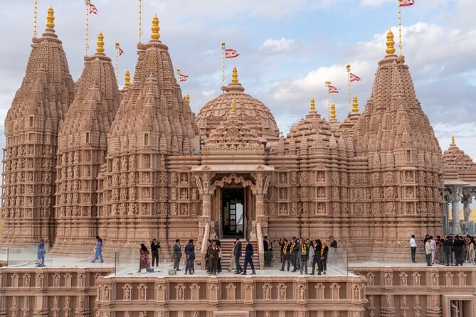 Premium Abu Dhabi City Tour With Hindu Temple Visit - Private - BAPS Hindu Mandir, Abu Dhabi’s newest major stop