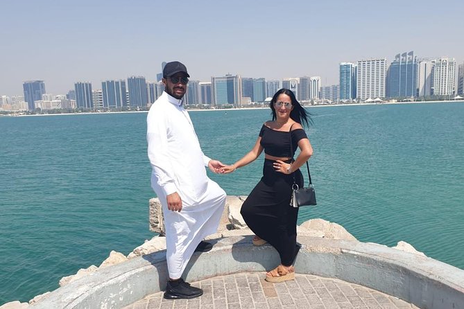 Premium Abu Dhabi Half Day Tour from Dubai - Emirates Palace is a photo stop, not a palace tour