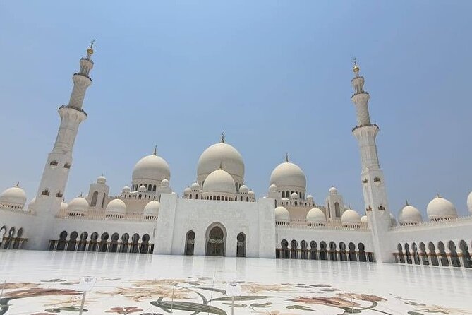 Premium Half Day Abu Dhabi Grand Mosque Tour from Dubai - Dress rules and the abaya question