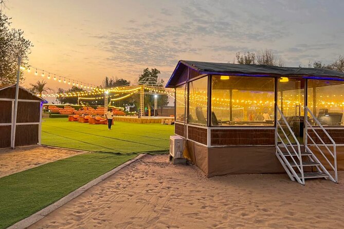 Private 4x4 Land Cruiser Desert Safari And BBQ Buffet Dinner - Is $223.28 good value for six people?