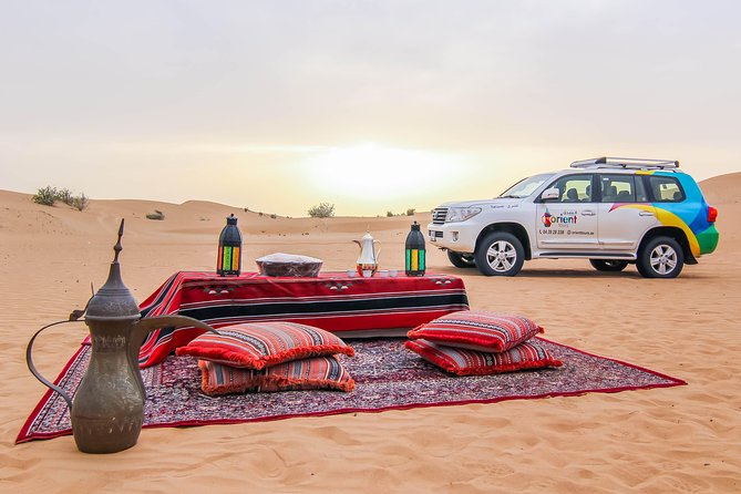 Private 4x4 Sunrise and Wildlife Experience in the Desert - The first stop: dunes, sunrise, and sand boarding