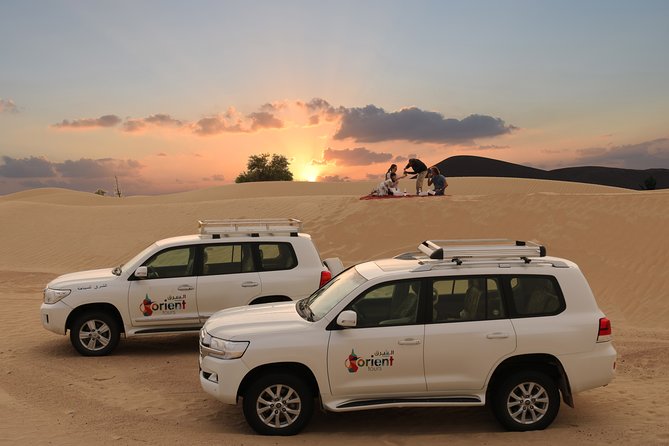 Private 4x4 Sunrise and Wildlife Experience in the Desert - Your own Land Cruiser changes the feel