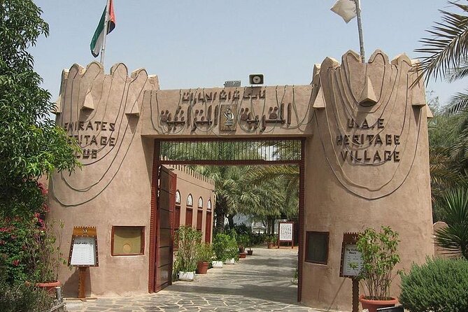Private Abu Dhabi City Sightseeing Tour - Heritage Village: a change of pace