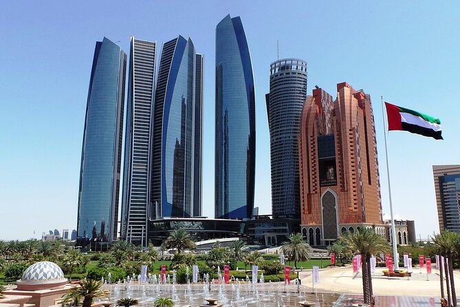 Private Abu Dhabi City Tour From Dubai - Dates Market or Camel Market?