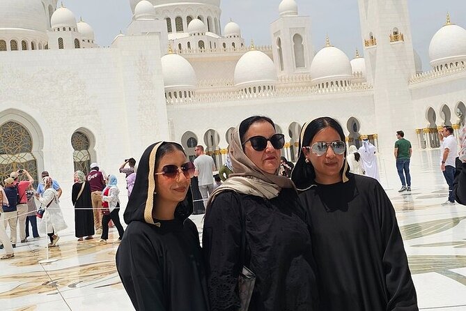 Private Abu Dhabi City Tour with Pick up from Dubai or Abu Dhabi - A private ride from Dubai to Abu Dhabi