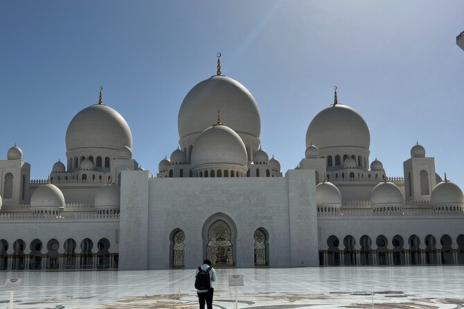 Private Abu Dhabi Grand Mosque Tour from Dubai - The Dubai pickup and private ride