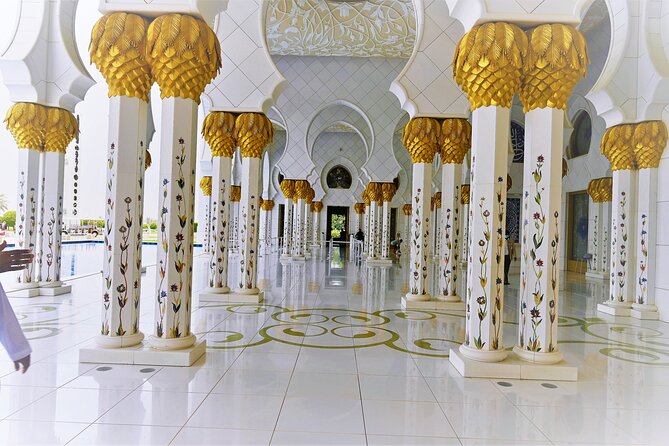 Private Abu Dhabi Sightseeing Tour from Dubai - Qasr Al Watan: pay extra for the palace interior