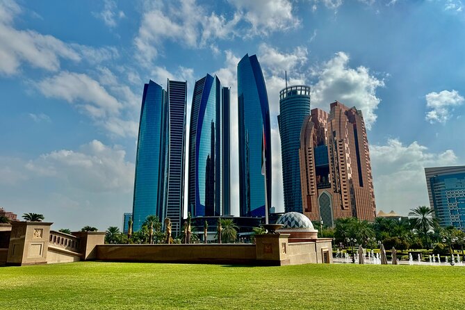 Private Abudhabi City Tour from Dubai - Qasr Al Watan and the Louvre Abu Dhabi