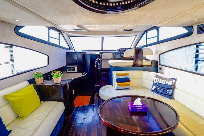 Private Charter Yacht: Dubai Marina, Atlantis And Burj al Arab - Bluewaters Island and Ain Dubai