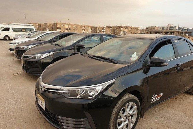 Private Dubai Airport Arrival/Departure Transfer to Dubai City - What happens at pickup