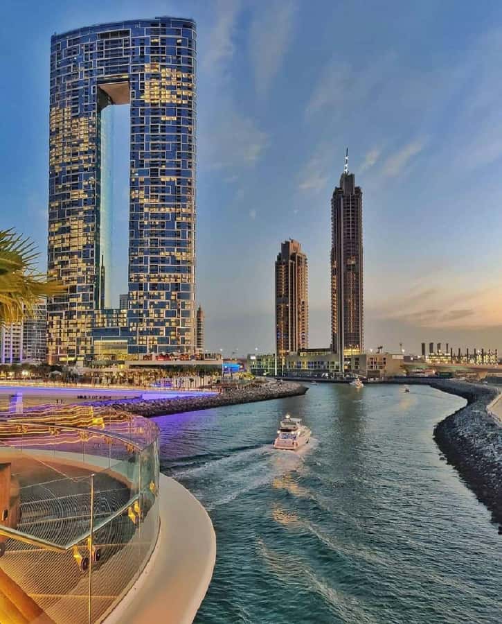 Private Dubai CityTour with Miracle Garden or Global Village - Downtown Dubai and the Burj Khalifa view