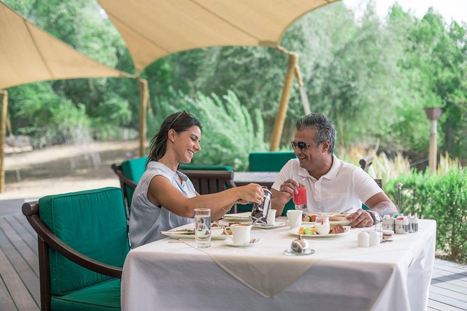 Private Falconry Experience and Nature Desert Safari in Dubai - Looking for Oryx, Gazelles, and Desert Birds