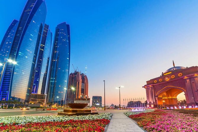 Private Full Day Abu Dhabi City Tour with Pick Up - Sheikh Zayed Road and the approach to the capital
