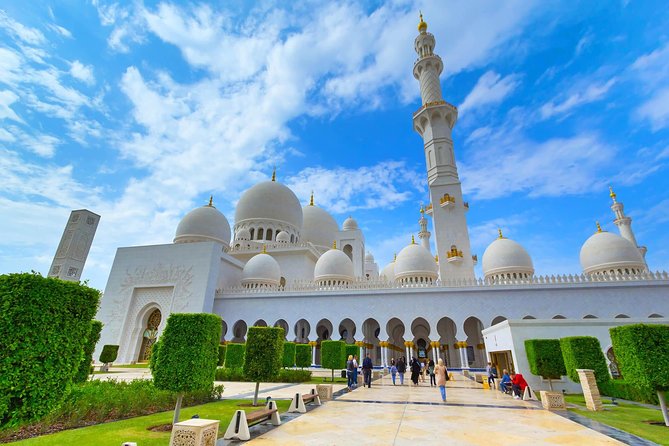 Private Full day Abu Dhabi City Tour with SZGM from Abu Dhabi - Why a private Dubai to Abu Dhabi day makes sense