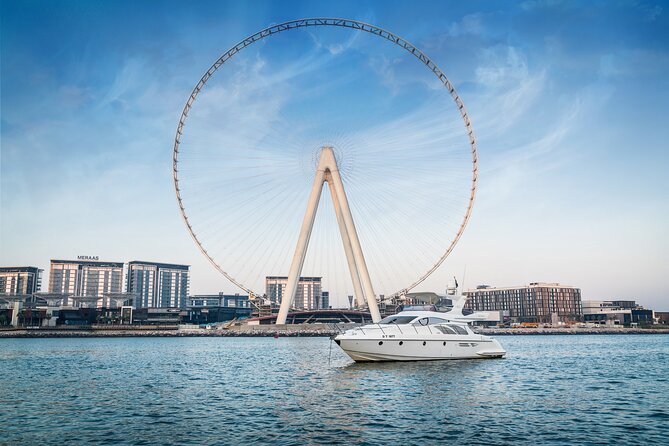 Private Luxury Yacht Cruise for up to 20 people - Palm Jumeirah and Atlantis