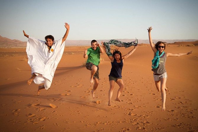 Private Morning Desert Safari with Camel Ride & Sandboarding - The drive from Dubai to Lahbab
