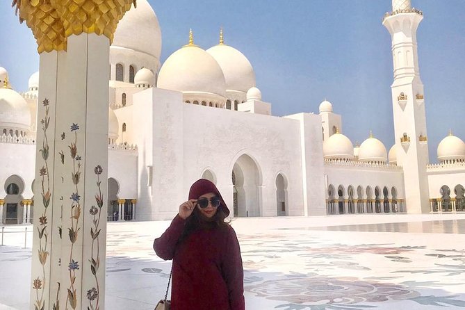 Private Tour : Abu Dhabi Full Day City Tour - Sheikh Zayed Grand Mosque sets the tone